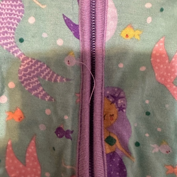 Little Sleepies Zippy - Picture 2 of 2